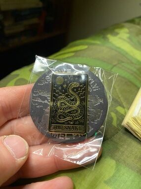 -Brand New In Package Black/Gold Strike Gently Snake Tarot Card Pin Dual Post